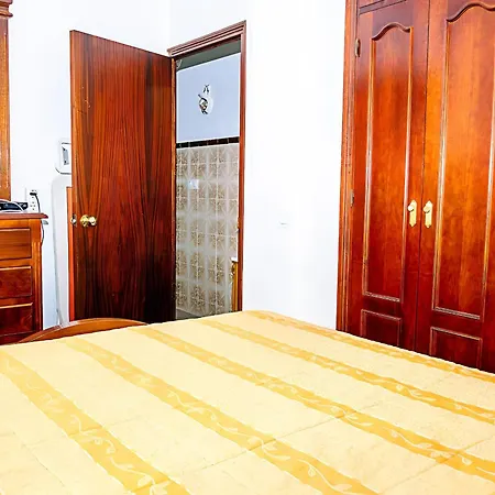 Apartamento Comodo En Conil Cerca De La Playa, 2 Habitaciones, 2 Banos - Es-180-8 Apartment *